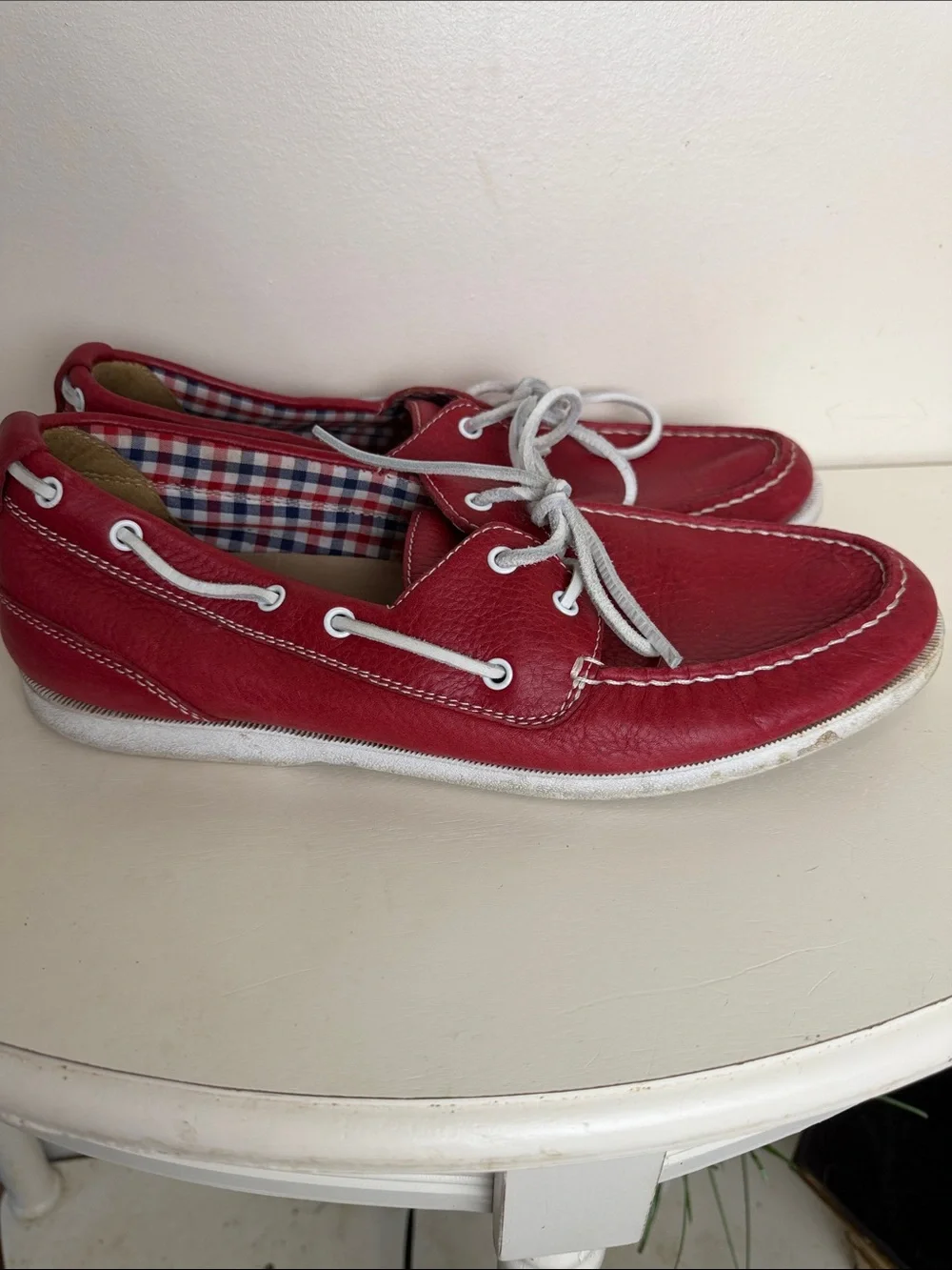 (2387) Rockport Men's Red Leather Boat Shoes - Casual Lace-Up, Size: 10